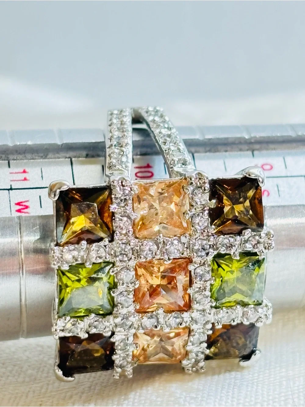 Elegant Crystal Cluster Cocktail Statement Ring Rhinestones Size 10